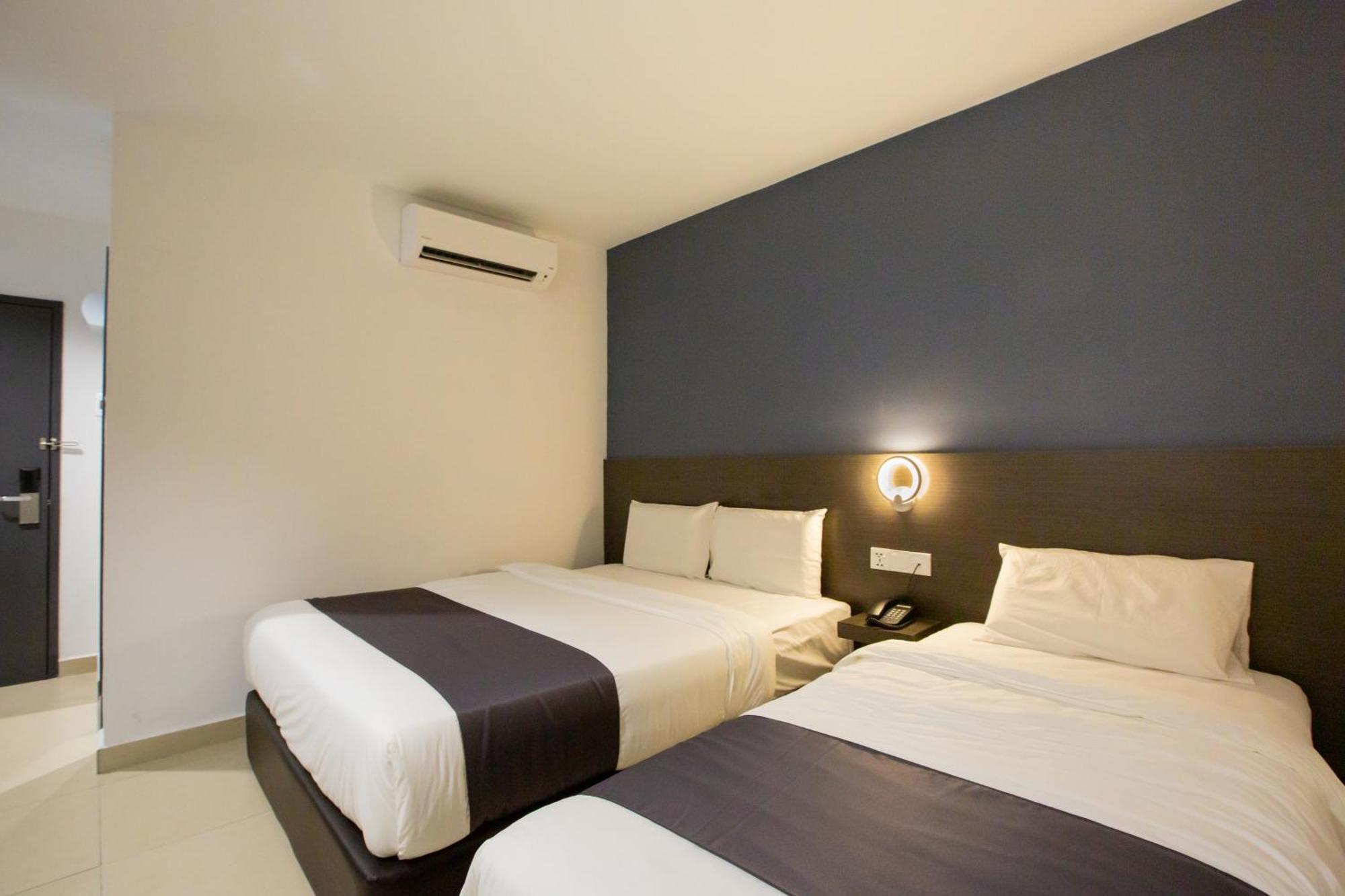 1 Hotel Signature Port Dickson Esterno foto